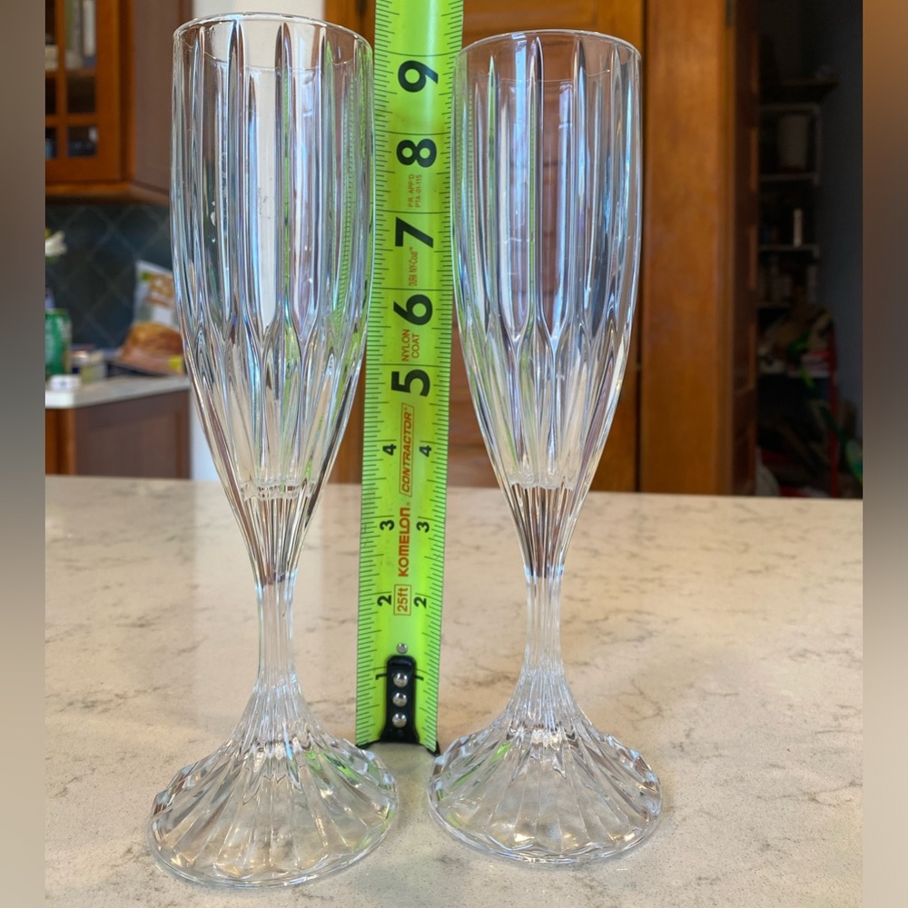 Set of Mikasa Crystal Park Lane Champagne Toasting Flute (8 3/4" tall) PERFECT!